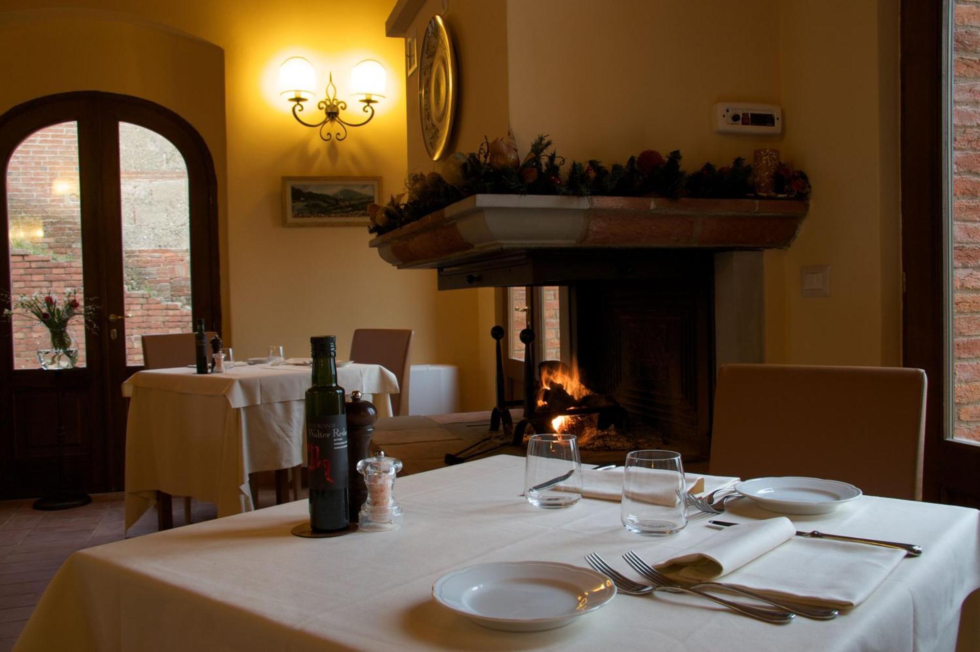 Relais La Leopoldina Hotel Бетоле Екстериор снимка