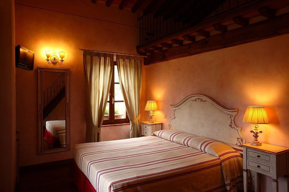 Relais La Leopoldina Hotel Бетоле Екстериор снимка