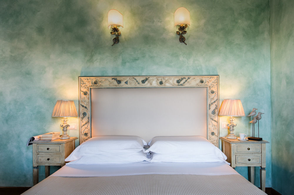 Relais La Leopoldina Hotel Бетоле Екстериор снимка